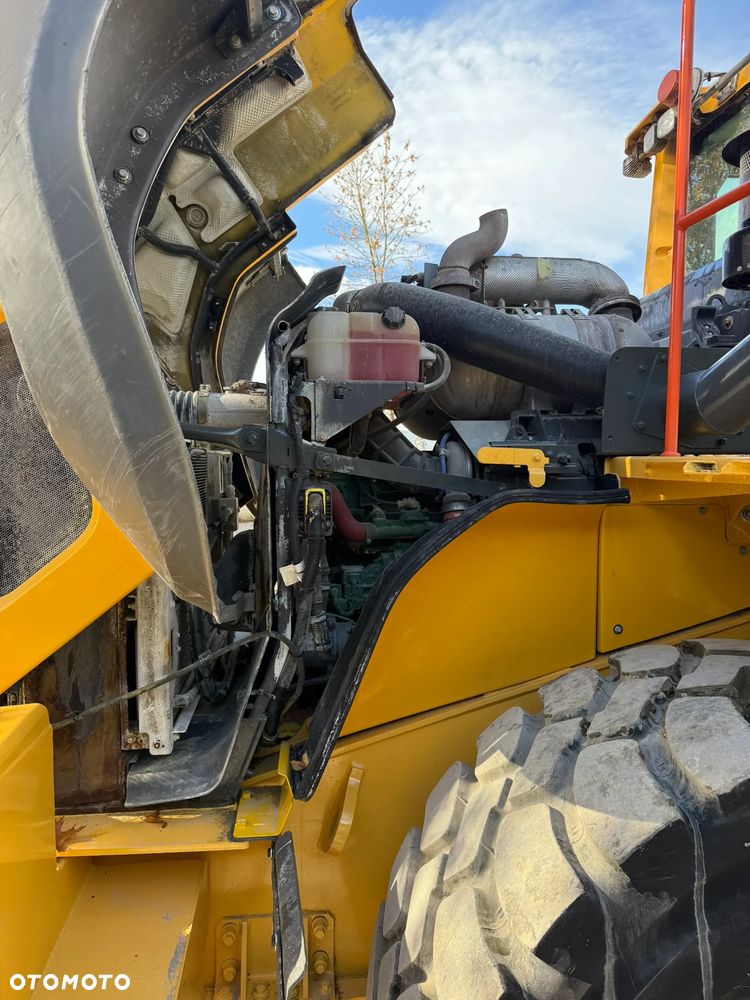 Volvo L 110 H - 21