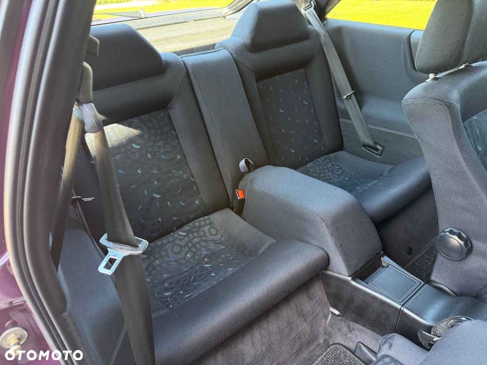 Volkswagen Corrado 2.9 VR6 - 22