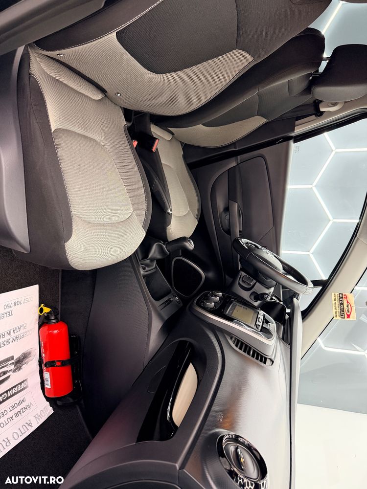 Renault Captur TCe 90 EXPERIENCE - 16