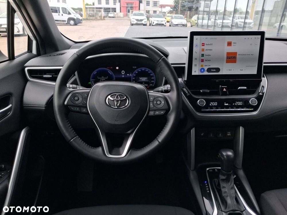 Toyota Corolla Cross - 19