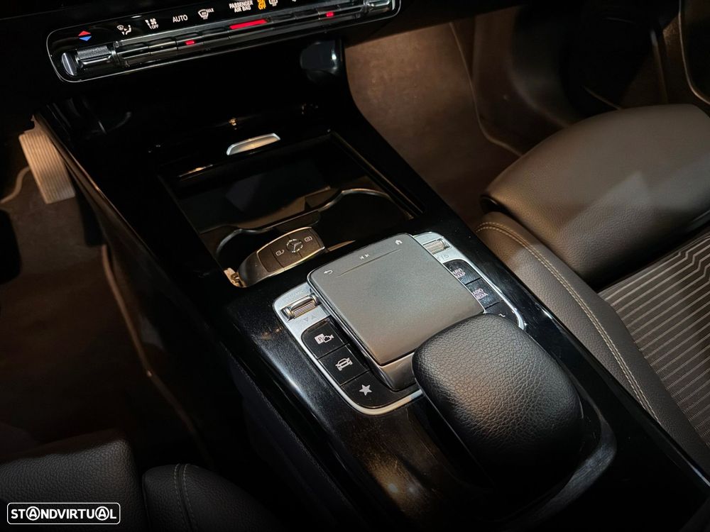 Mercedes-Benz A 180 d Progressive Aut. - 29