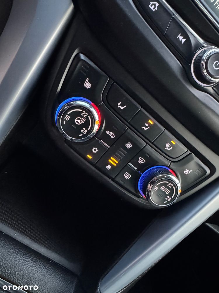 Opel Zafira 2.0 D (CDTI ecoFLEX) Start/Stop Active - 33