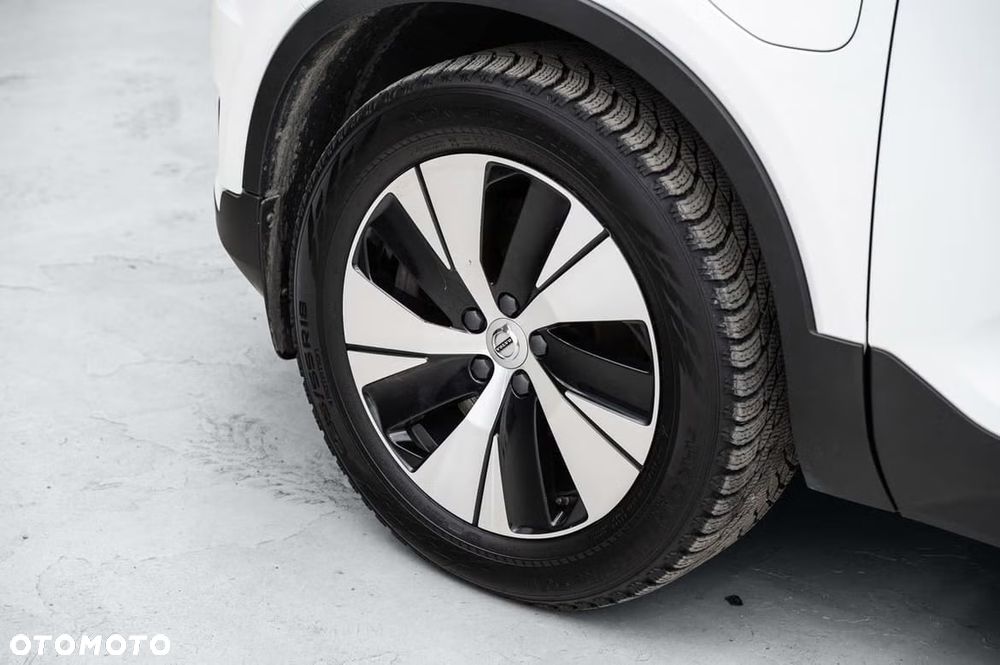 Volvo XC 40 T5 Twin Engine DKG R-Design - 10