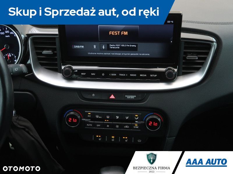 Kia Ceed - 15