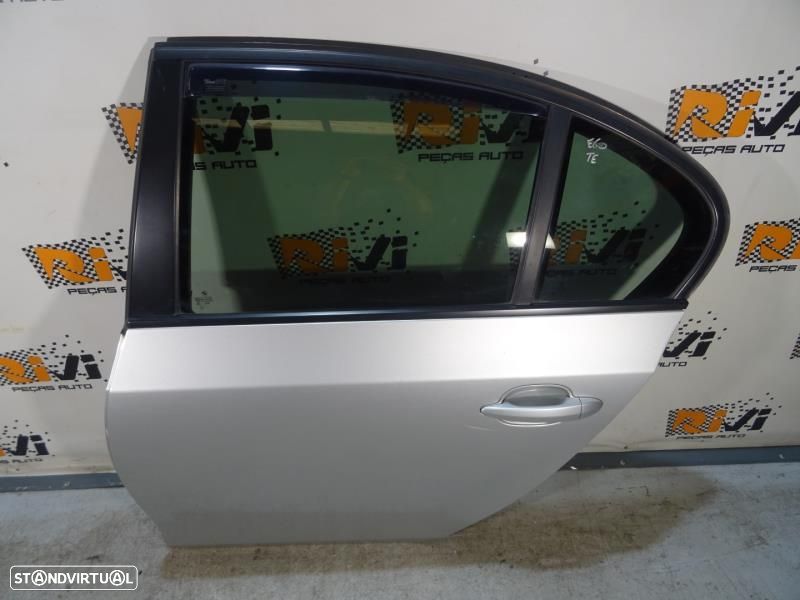 Porta Trás Esquerda Bmw 5 (E60)  41009631831 / Traseira Condutor Serie - 4