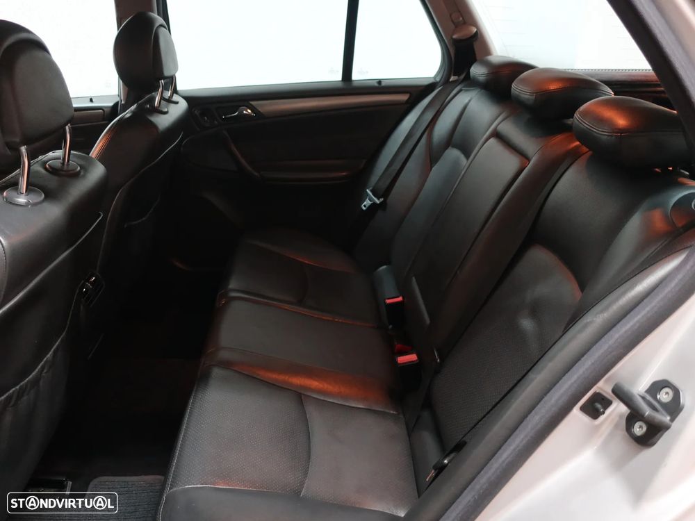 Mercedes-Benz C 220 - 14