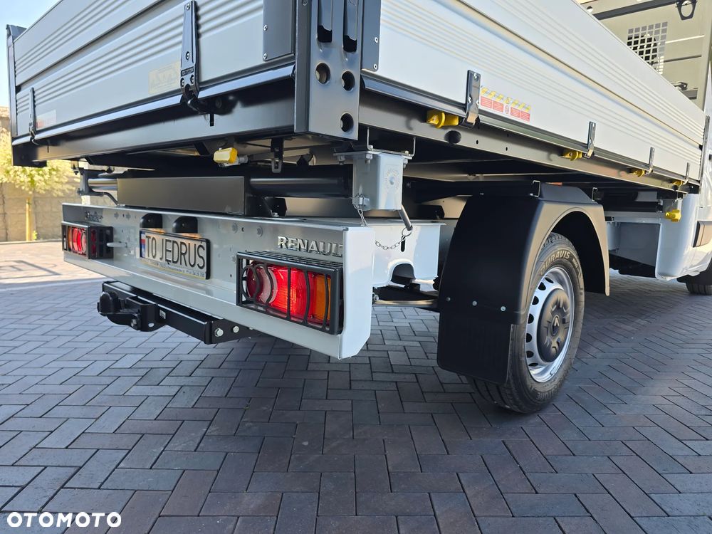 Renault MASTER 17Km WYWROTKA 3 STRONNA 1011Kg Ładowność SILNIK 2,3 AUTO NIE UŻYWANE NA GWARANCJI STAN NOWY NOWY NOWY SALON POLSKA TO SŁONIK BOGATE WYPOSAŻENIE HAK LEDY KLIMA TEMPOMAT - 22