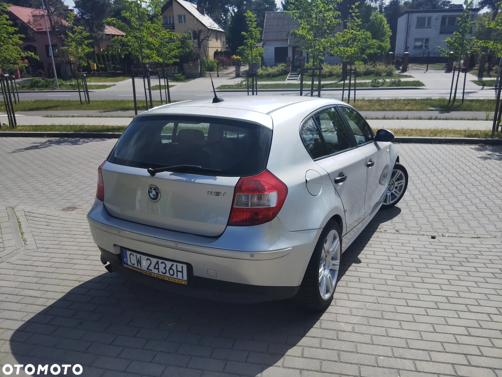 BMW Seria 1 116i - 8