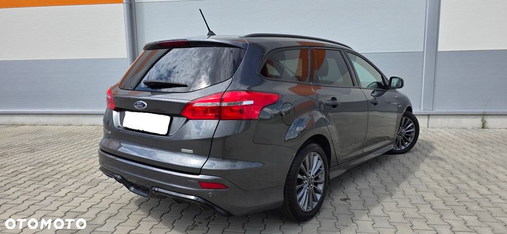 Ford Focus - 3