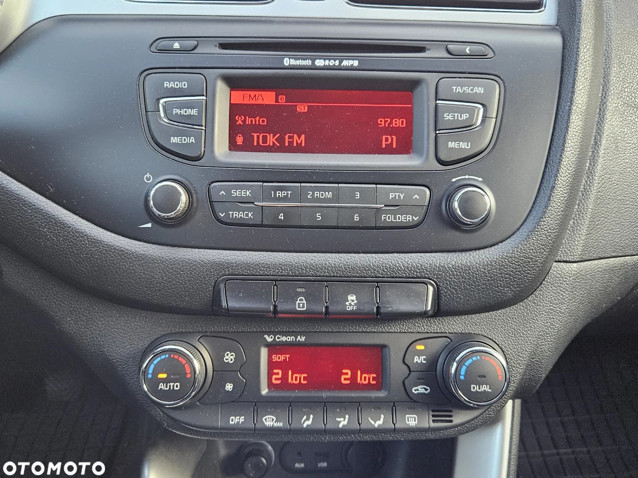 Kia Ceed Cee'd 1.6 GDI L - 18