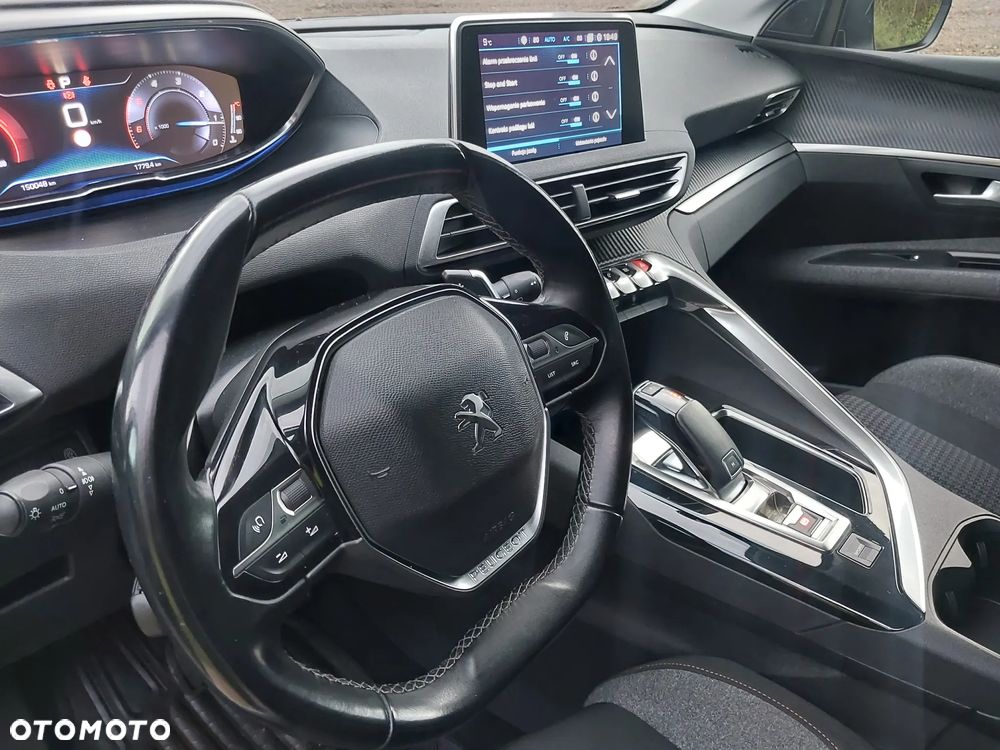 Peugeot 5008 - 17