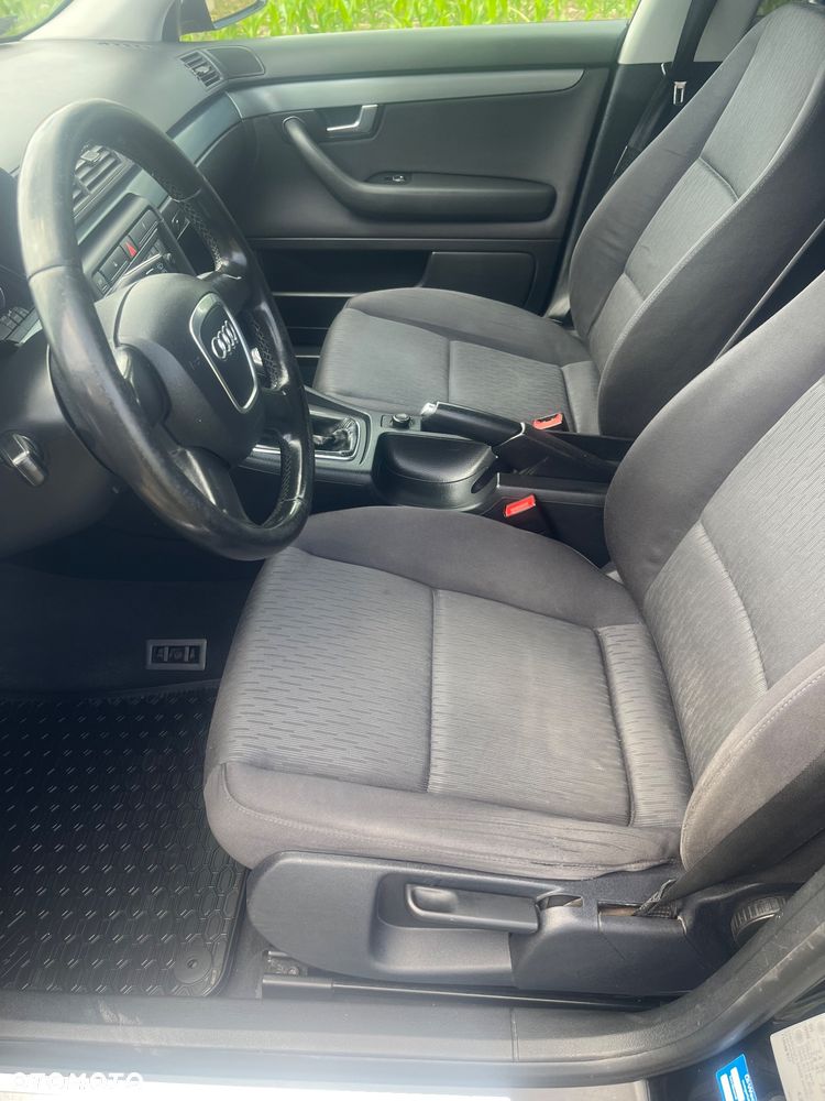 Audi A4 Avant 1.8 T - 13