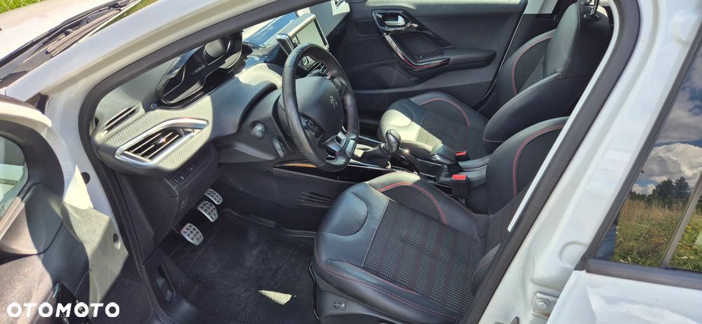 Peugeot 2008 PureTech 110 Stop&Start GT-Line Edition - 11