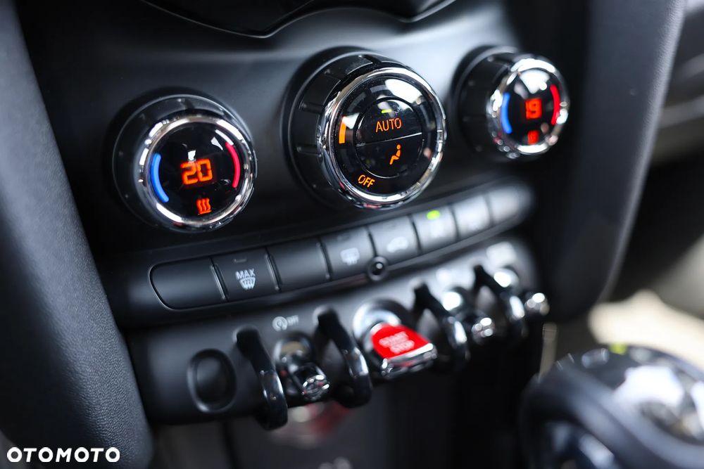MINI Cooper S Standard - 16