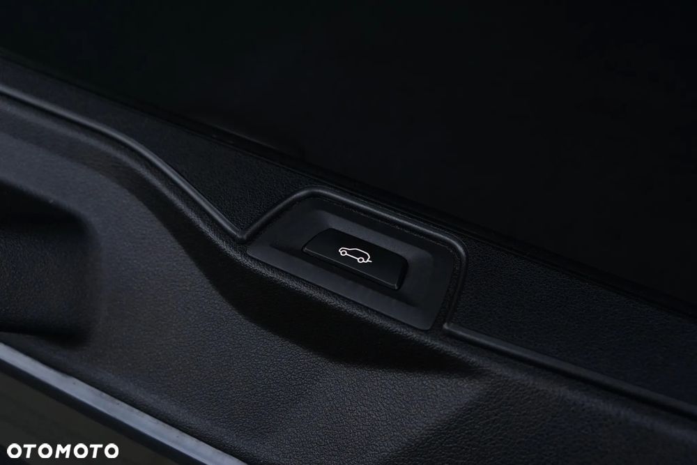 BMW X5 xDrive25d sport - 36