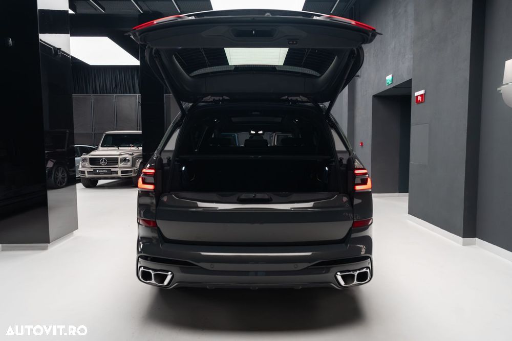 BMW X7 - 21