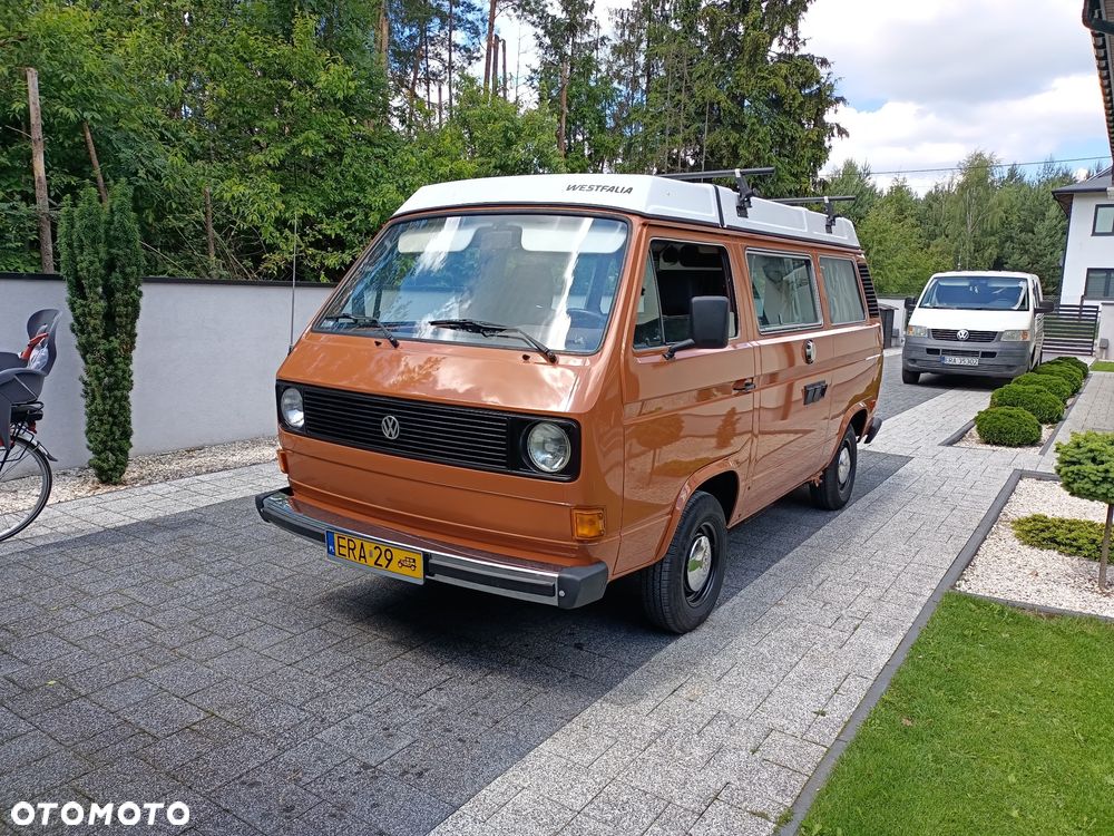 Volkswagen Transporter - 11