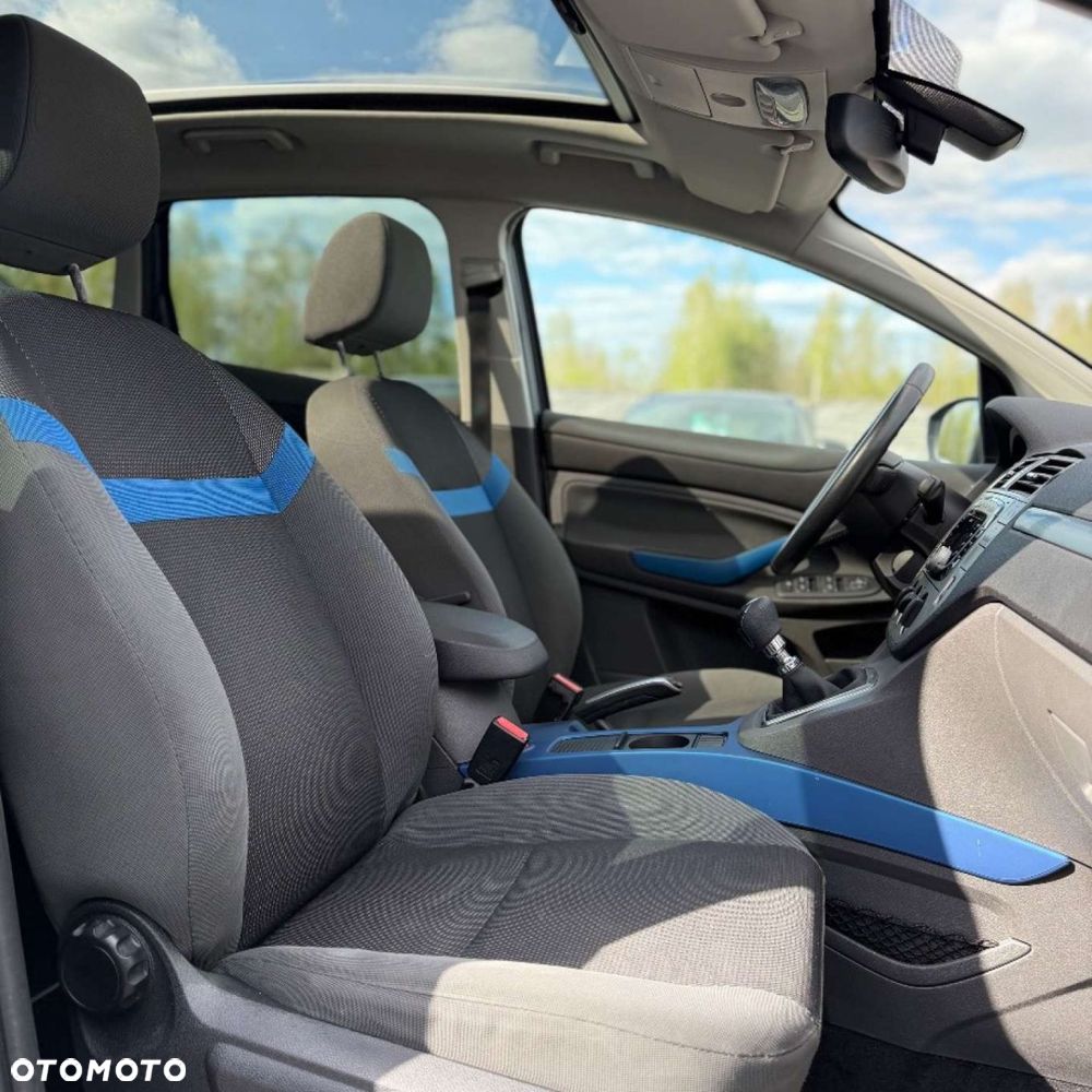 Ford Kuga 2.0 TDCi Titanium - 38