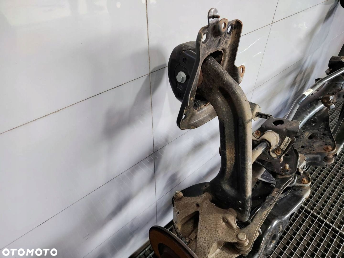 SANKI KOŁYSKA WÓZEK TYŁ BELKA OŚ WAHACZ ZWROTNICA VOLVO XC40 2WD - 11