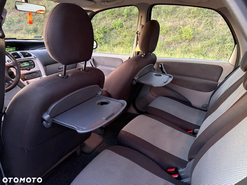 Citroën Xsara Picasso 1.6 Exclusive - 8