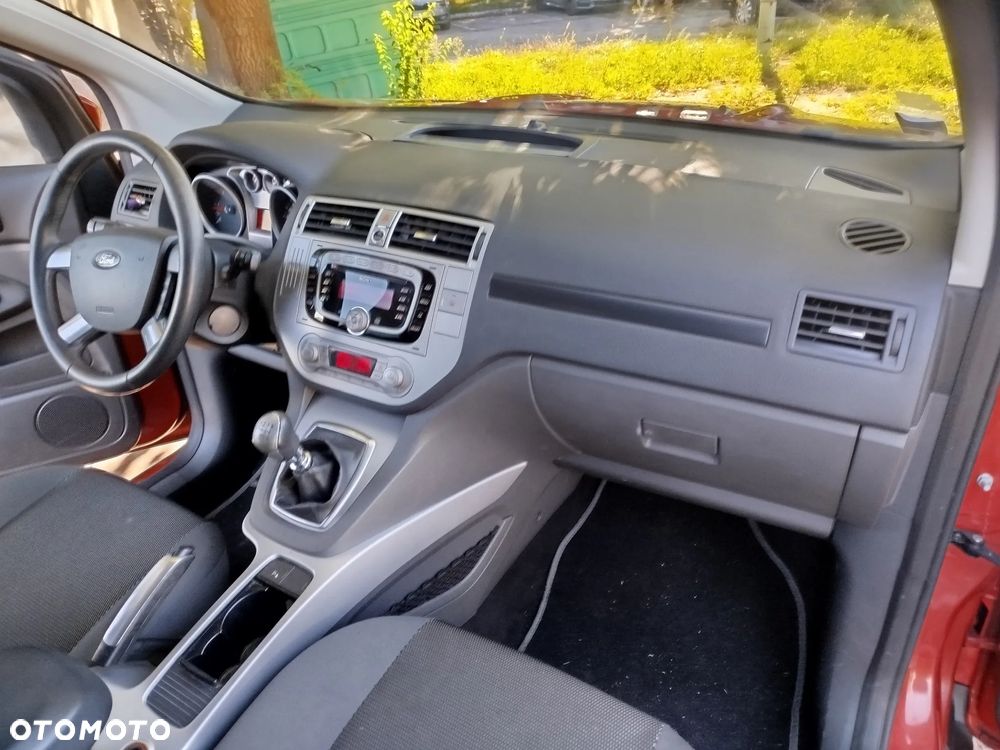 Ford Kuga 2.0 TDCi Titanium - 23