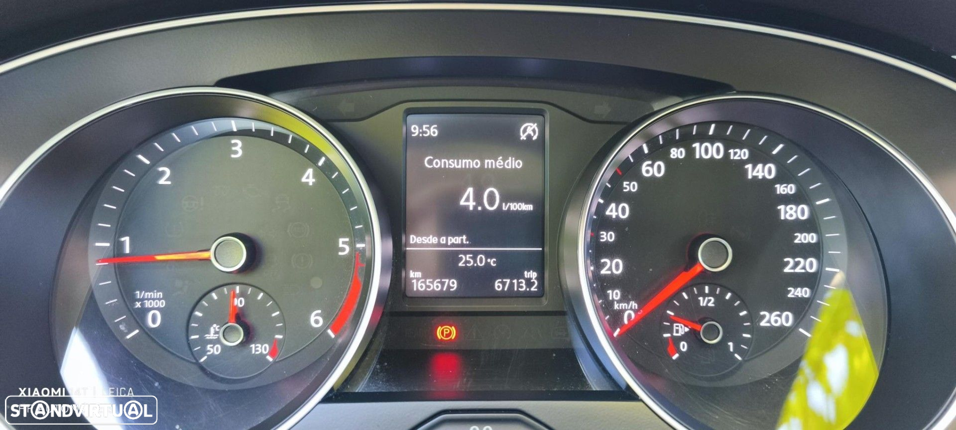 VW Passat 1.6 TDI BlueMotion - 38
