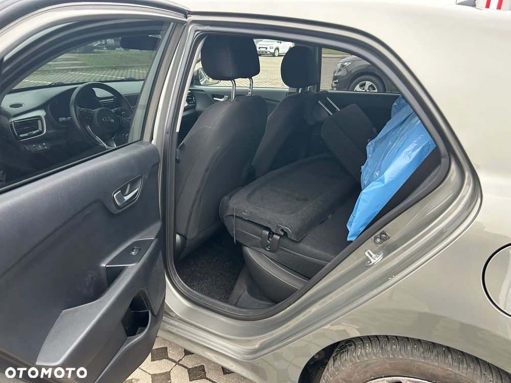 Kia Rio 1.4 XL - 16
