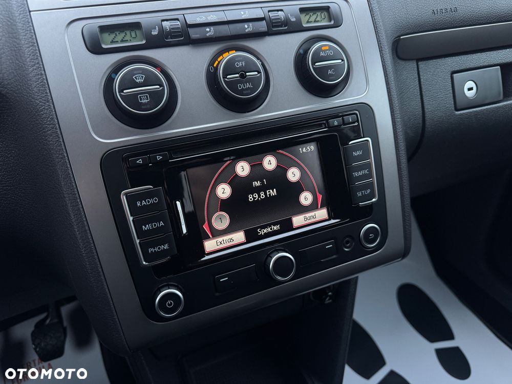 Volkswagen Touran 2.0 TDI Freestyle - 26