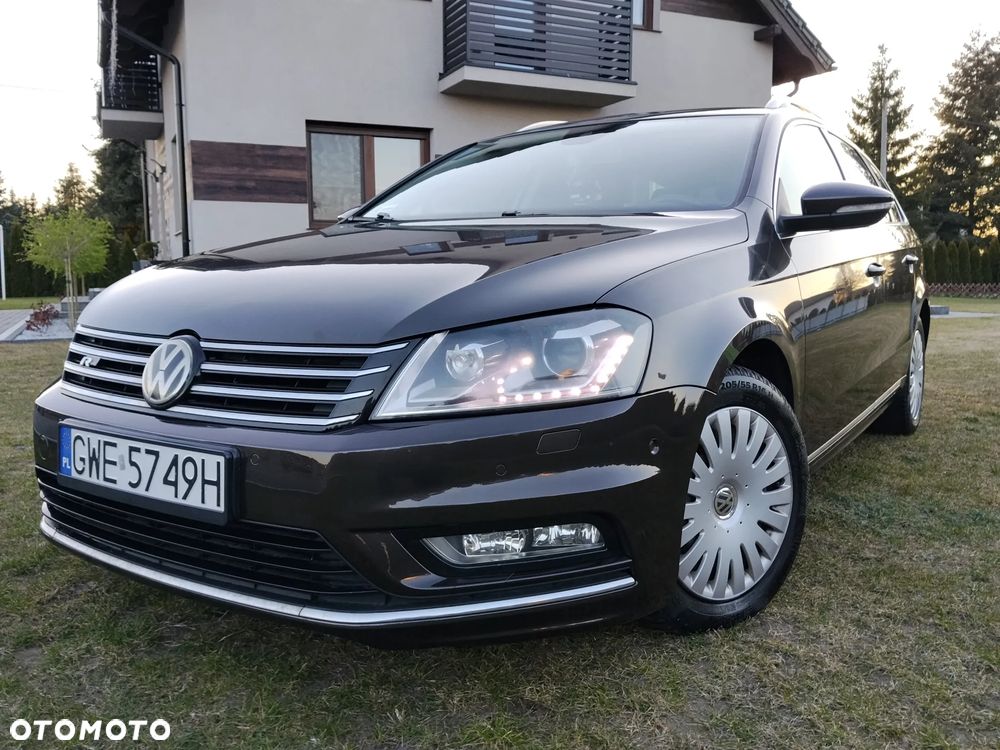 Volkswagen Passat 2.0 TDI Comfortline R-Style DSG - 2