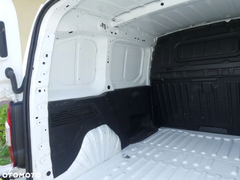 Opel Combo - 18