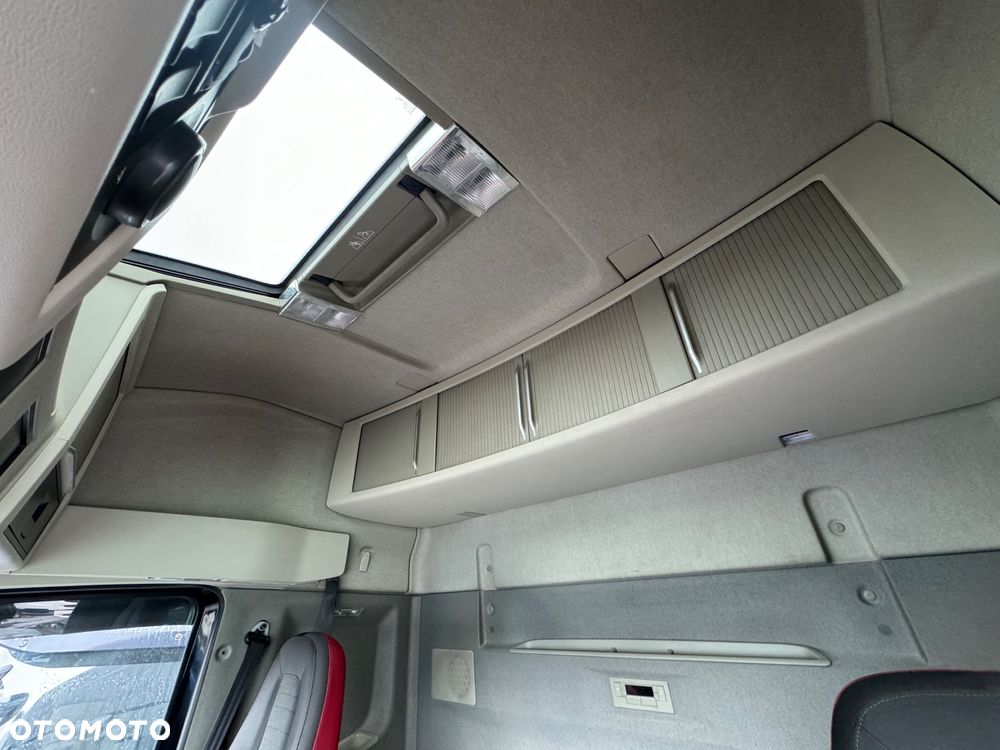Volvo FH 500 Euro 6 // Super Stan // Serwisowany - 15