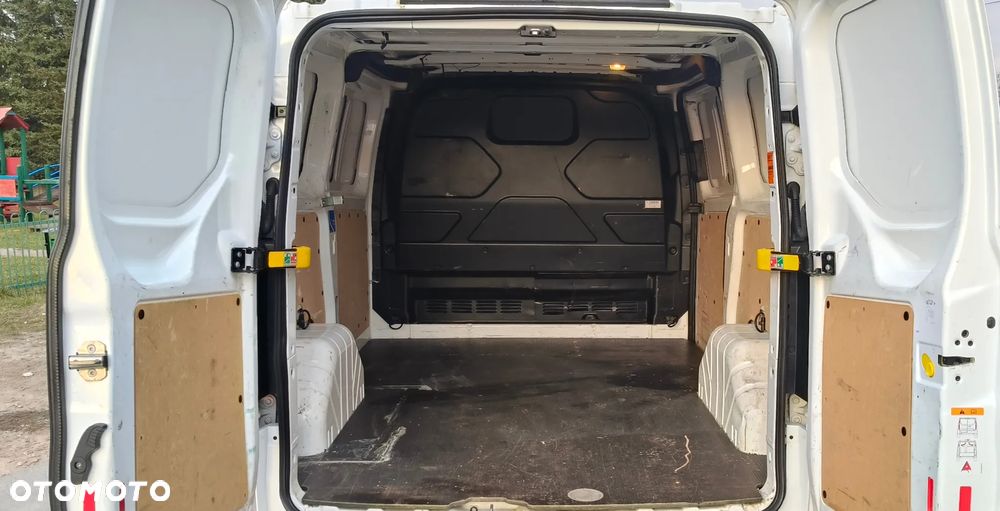 Ford TRANSIT CUSTOM 130KM L1H1 - 18