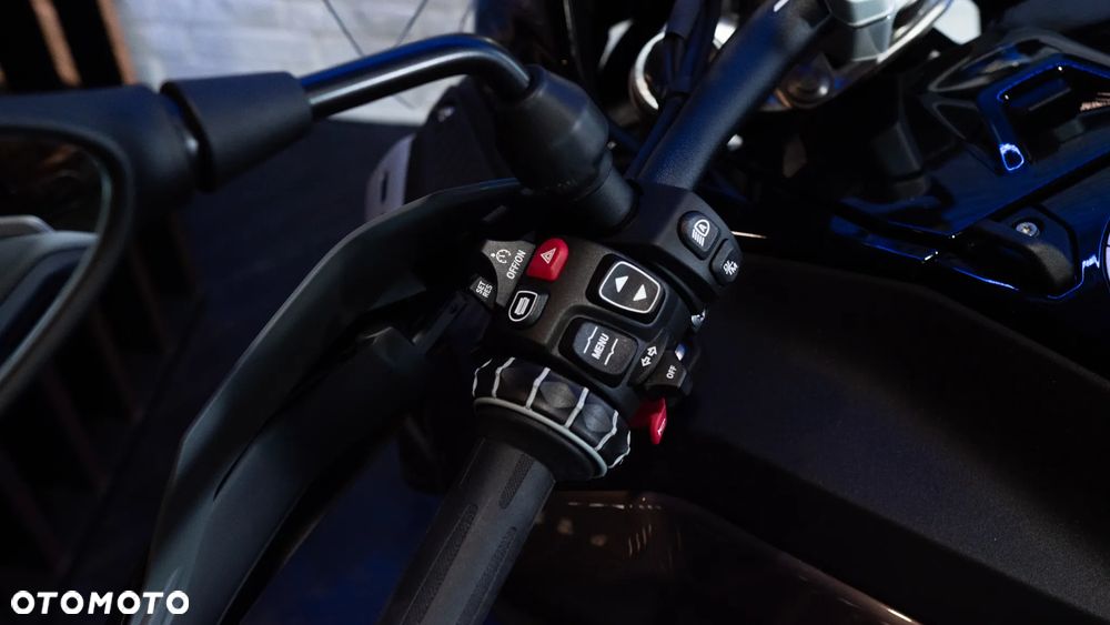 BMW R - 10