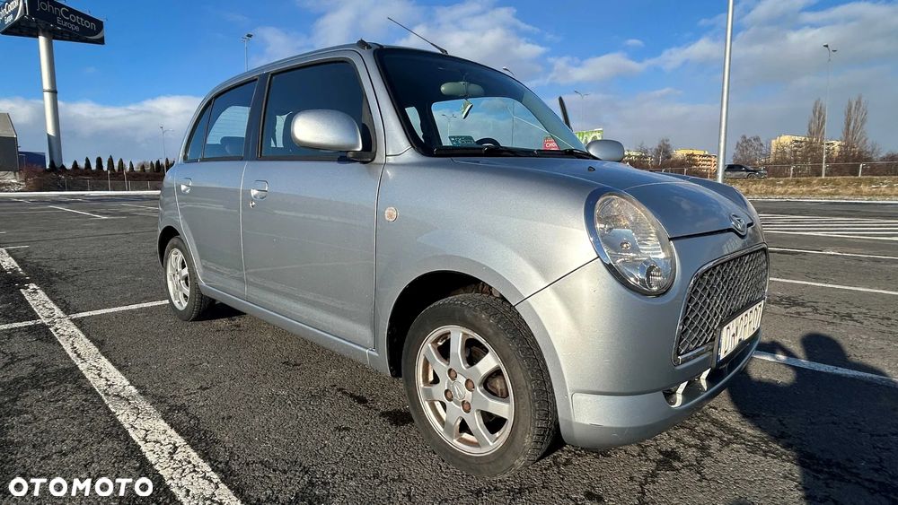 Daihatsu Trevis 1.0 - 3