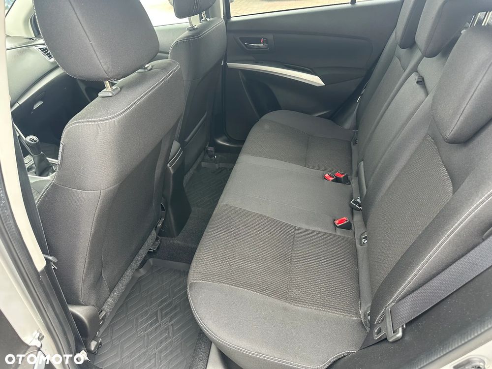 Suzuki SX4 - 7