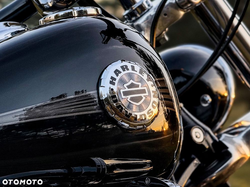 Harley-Davidson FXSB Breakout - 10