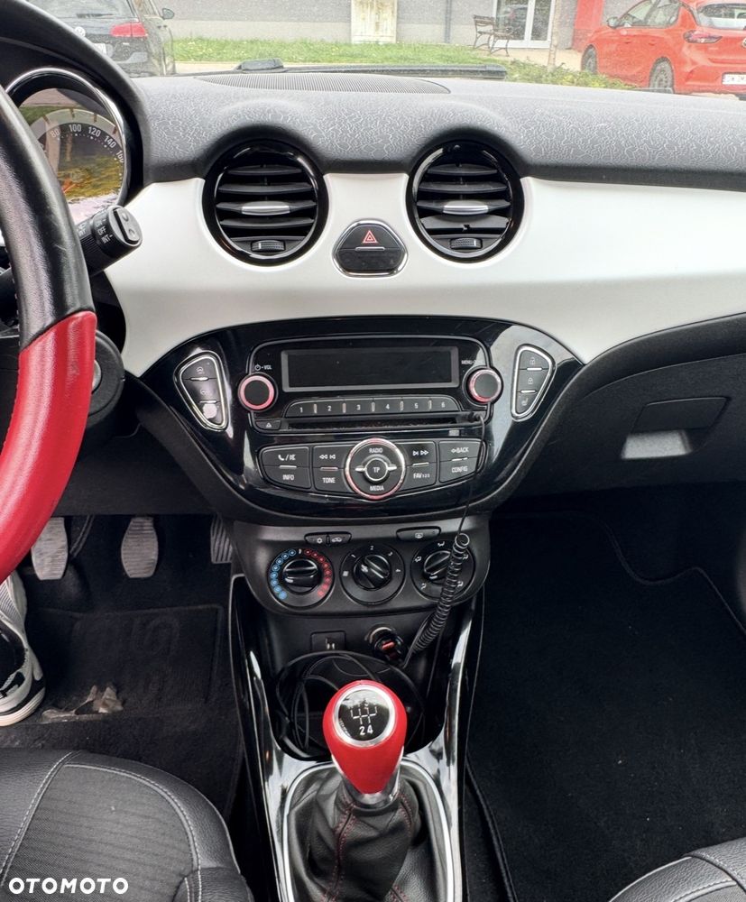 Opel Adam 1.2 Glam S&S - 9
