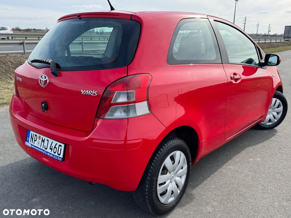 Toyota Yaris 1.0 Luna EU5 - 19