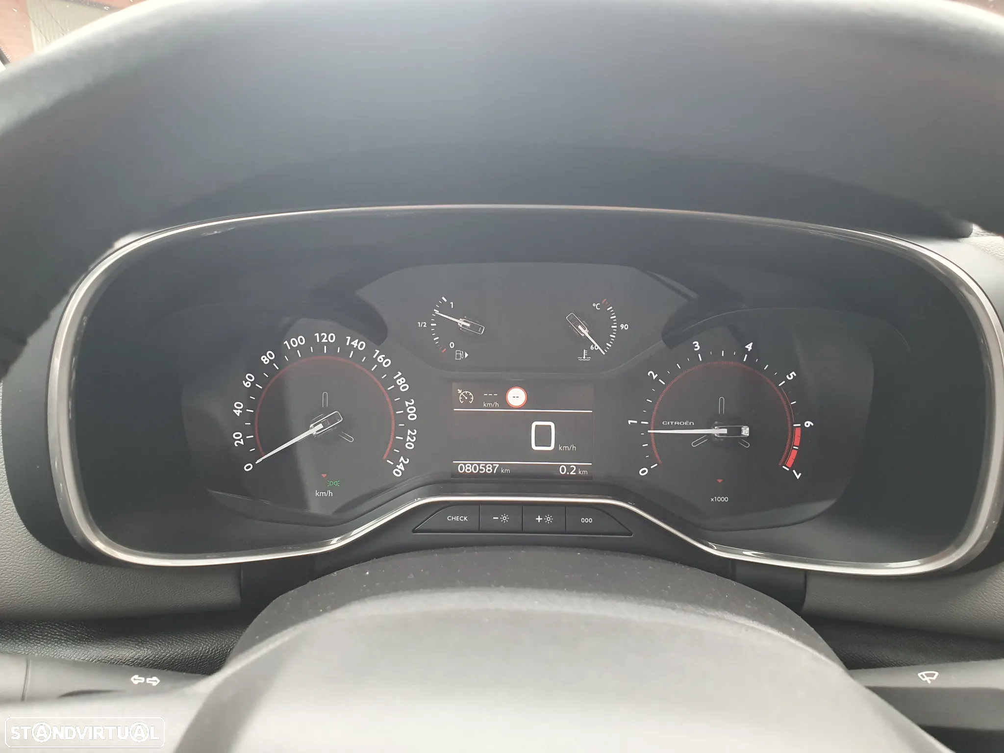 Citroën C5 Aircross BlueHDI 130 S&S LIVE - 10