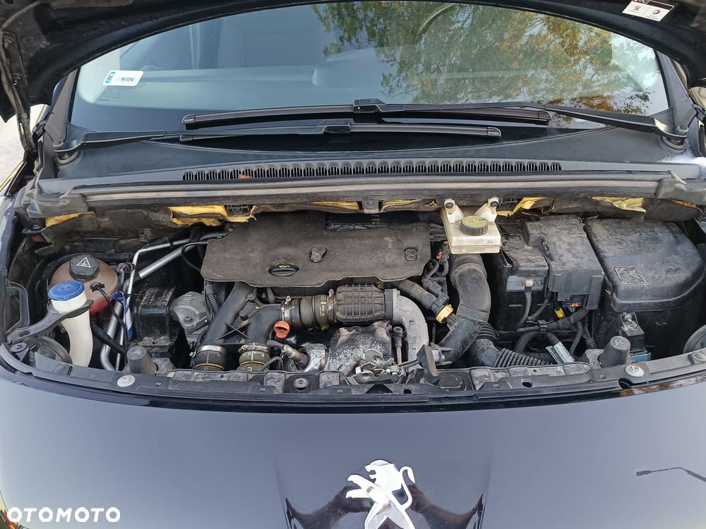Peugeot 3008 1.6 HDi Style - 2