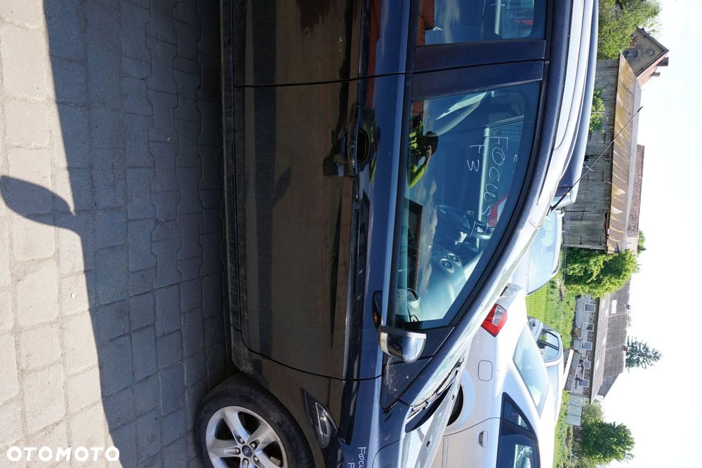 DRZWI PRZEDNIE PRAWE FOCUS II MK2 LIFT KOMBI F3  CZARNY FORD 2008-2011 - 1