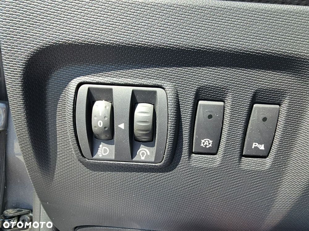 Renault Captur (ENERGY) TCe 90 LIMITED - 24