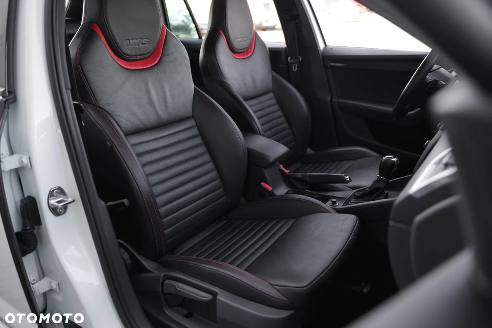 Skoda Octavia 2.0 TDI 4x4 RS DSG - 34