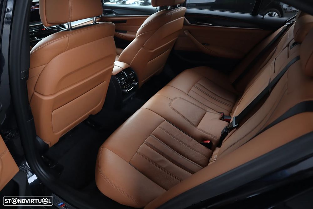 BMW 545 e xDrive Aut. M Sport Edition - 12