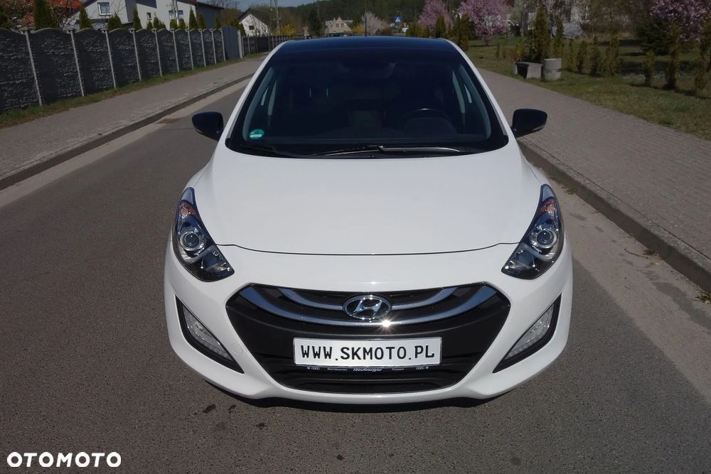 Hyundai i30 1.6 Fifa World Cup Edition - 16