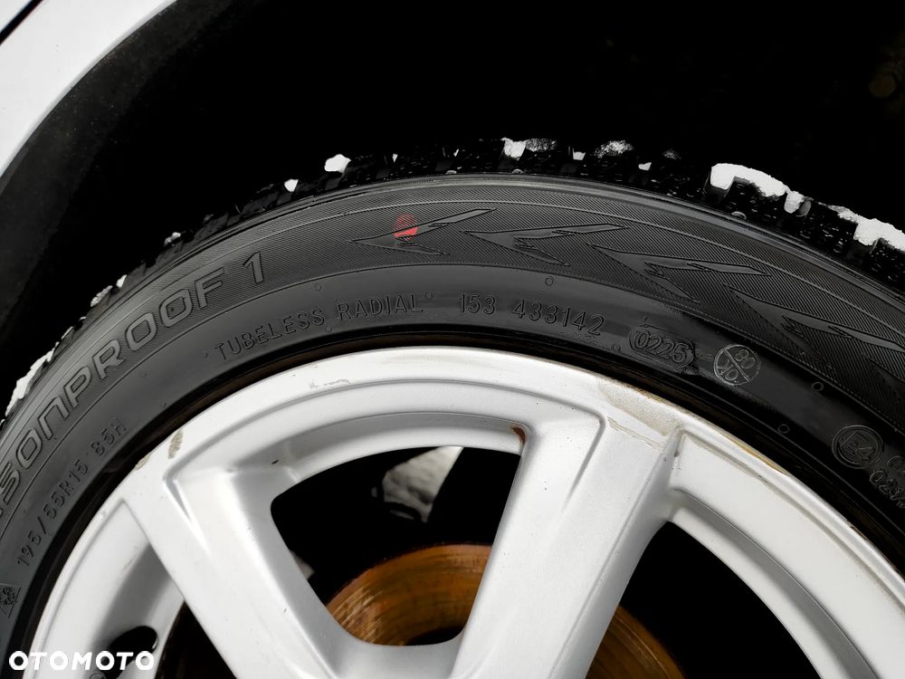 Volkswagen Polo 1.4 16V Trendline - 24