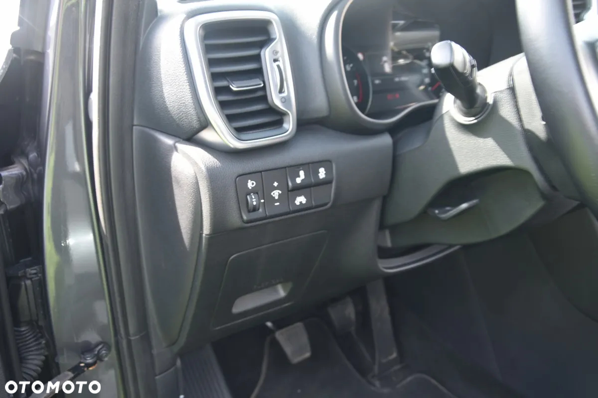 Kia Sportage 1.6 GDI L Business Line Plus 2WD - 28