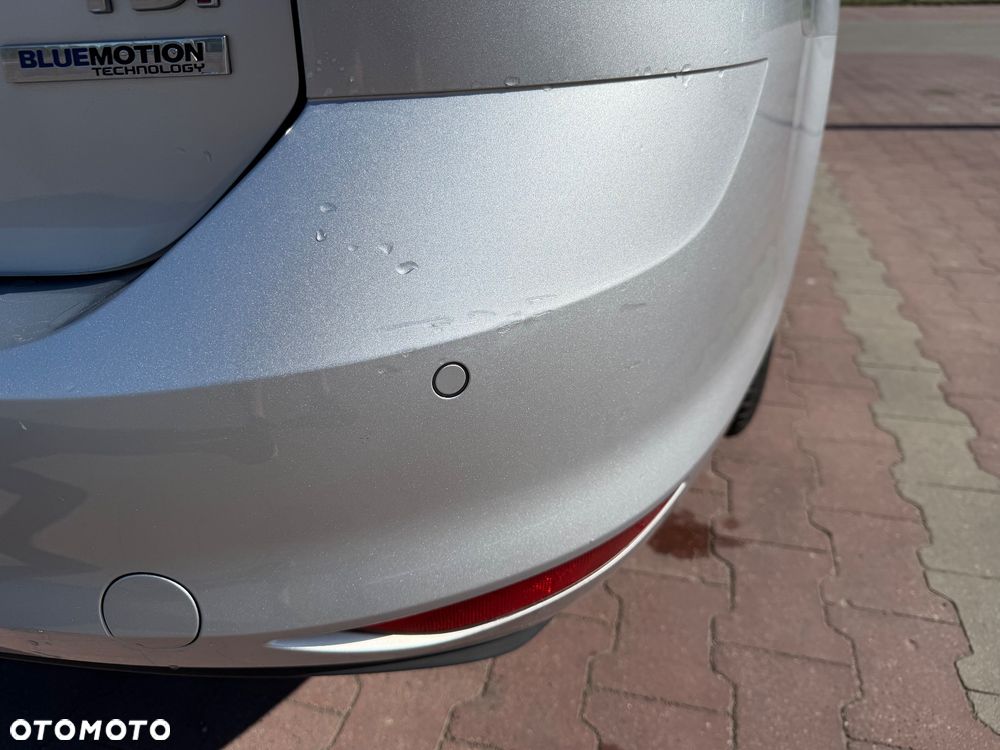 Volkswagen Golf 1.6 TDI Trendline DSG - 7