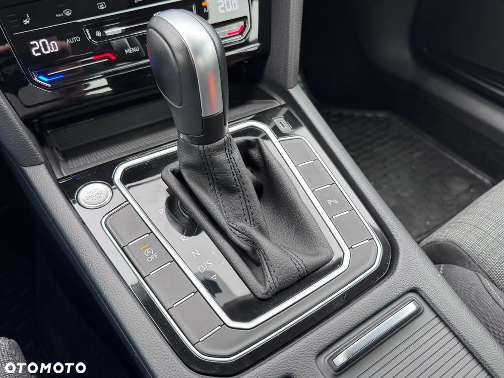Volkswagen Passat 2021