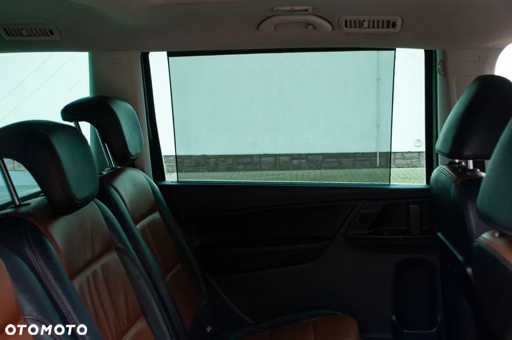 Volkswagen Sharan 2.0 TDI Highline DSG - 34